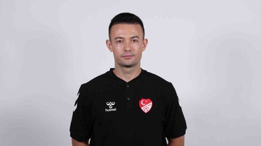 FIFA Hakemleri Finalde