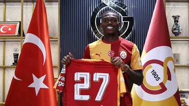 Rafael Leao, Galatasaray'a Hayırlı Olsun Dedi