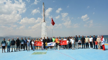 30 Ağustos coşkusu Van, Hakkari, Muş ve Bitlis'te törenlerle kutlandı