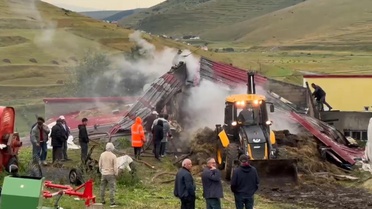 Ardahan'da Yangın: 600 Balya Saman Yandı