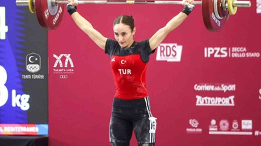 Cansel Özkan Altın Madalya Kazandı