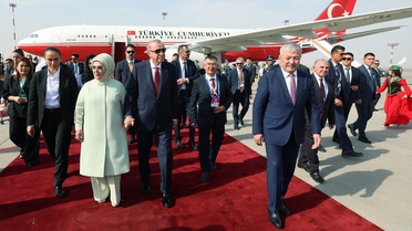 Cumhurbaşkanı Erdoğan'a Bişkek'te Dombra sürprizi