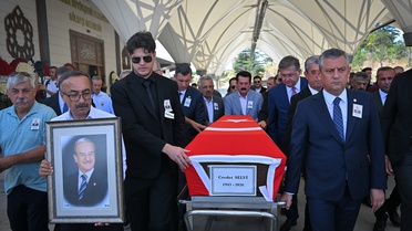 Eski Vekil Cevdet Selvi Son Yolculuğuna Uğurlandı