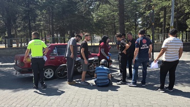 Gediz'de Motosiklet Kazası: Sürücü Yaralandı