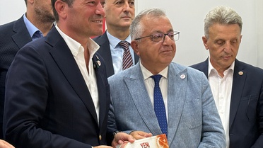 Ahmet Kaya Yeni Parti'ye Katıldı
