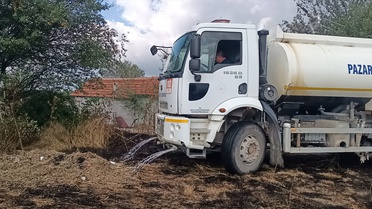 Bilecik'te Otluk Yangın Söndürüldü