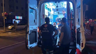 Kocasinan'da Kavga: Yaralı Tramvaya Bindi