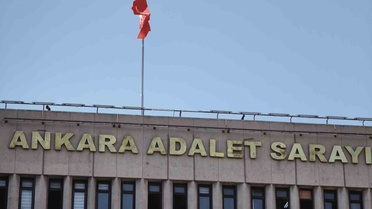 Eski Bakan İdris Naim Şahin, Alihan Kuriş suç örgütü soruşturmasında Ankara Adliyesi'nde ifade verdi