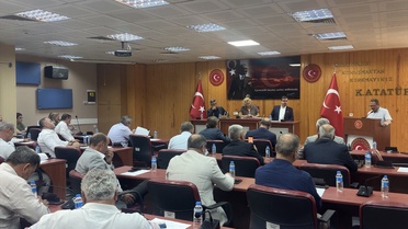 Edirne'de İl Özel İdaresi'nin köylere verdiği su tankerleri 400 yangının büyümeden söndürülmesini sağladı