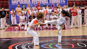 Kahramanmaraşlı Capoeira Sporcuları Samsun'daki Uluslararası Şampiyonada 5 Madalya Kazandı