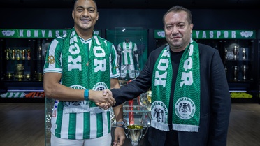 Konyaspor, Mısırlı forvet Mostafa Mohamed ile 3 yıllık sözleşme imzaladı, 42 numaralı formayı giyecek