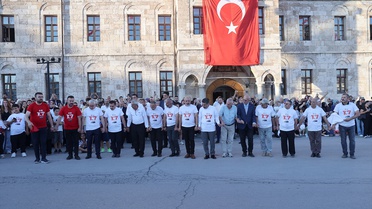 Sivas Kongresi'nin 107. Yılında 1058 Kişi Cumhuriyet Meydanı'nda Halay Çekti