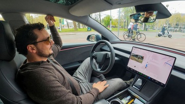 Tesla'nın FSD'li araçları Avrupa'da 4,1 kat daha az kazaya karıştı, 27 üyenin onayı 6 Ekim'de oylanabilir