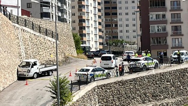 Gümüşhane'de direksiyon başında fenalaşan sürücü hastanede yaşamını yitirdi
