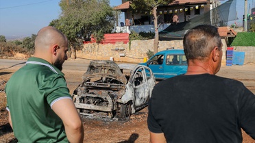 Batı Şeria'da İsrail ordusu ve yerleşimciler Filistinlilerin evini yıktı, 2 aracını ateşe verdi