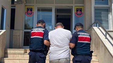 Samsun Alaçam'da kasten öldürmeden aranan hükümlü yakalanıp cezaevine teslim edildi