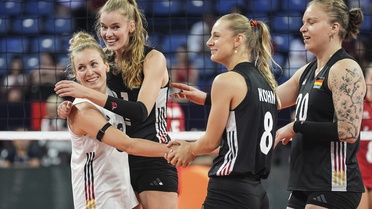 Avrupa Voleybol Şampiyonası'nda Almanya, Belçika'yı 3-2 yenerek çeyrek finale yükseldi