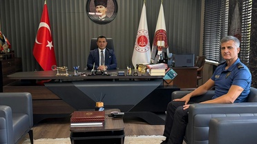 Anamur Emniyet Müdürü Haşmet Günay, Başsavcı Tanju Çatlı'yı makamında ziyaret etti