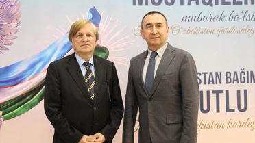 Antalya'da Özbekistan'ın 35. Bağımsızlık Günü törenle kutlandı