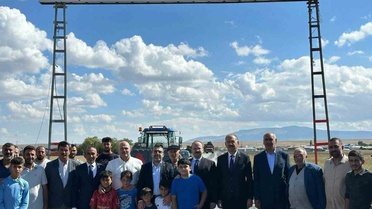 Kars Arpaçay'da Kuyucuk Köyü'nün 650 Metrelik Beton Yolu Hizmete Açıldı