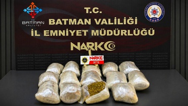 Batman'da narkotik operasyonunda gözaltına alınan 2 şüpheli tutuklandı
