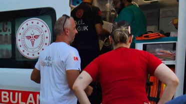 Sapanca'da havuzda boğulma tehlikesi geçiren 4 yaşındaki çocuk hayatını kaybetti