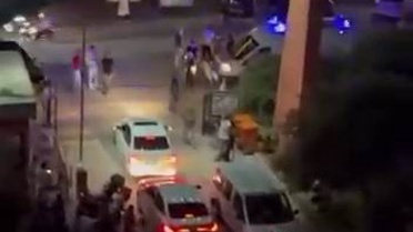 Diyarbakır Kayapınar'da iki grup arasında çıkan silahlı kavgada 2 kişi yaralandı