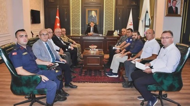 Edremit'in kurtuluşu için Kaymakam Engin başkanlığında toplantı yapıldı