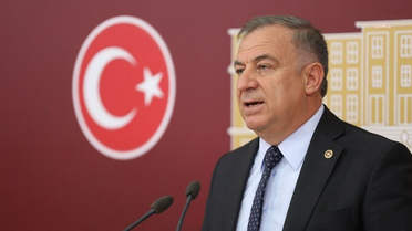Gökan Zeybek: Üsküdar'da gözaltılar varken seçim ilanı milletin oyuyla alay etmektir
