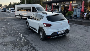 Kahramanmaraş'ta ters dönen otomobilin sürücüsü yaralandı