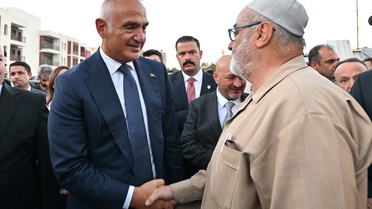 Bakan Ersoy, depremde hasar alan Adıyaman'daki 2 cami ve türbenin açılışını yaptı