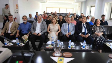 Mersin'de LGS ve YKS'de dereceye giren öğrenciler ödüllendirildi