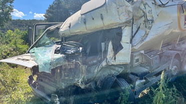 Bolu Mudurnu'da iki kamyon çarpıştı, yaralanan sürücü hastaneye kaldırıldı