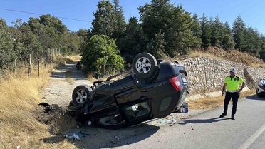 Şoför Nevzat Kıdıman, Uşak Banaz'da takla atan otomobilin sürücüsü hayatını kaybetti