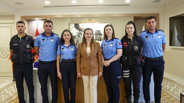 Antalya'da Zabıta Haftası: Başkan Vekili Özdemir, 90 yeni zabıta alımını duyurdu