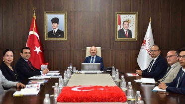 Aydın Valisi Varol, 2026-2027 eğitim yılı projelerini istişare toplantısında değerlendirdi