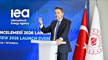 Bayraktar: Yeni enerji mimarisinin anahtarı elektrikleşme