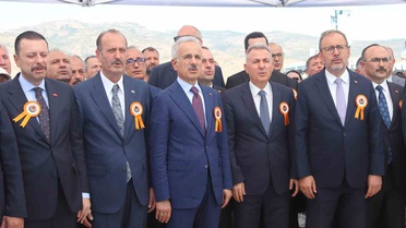 Tarihi Gediz Köprüsü Restore Edilerek Açıldı