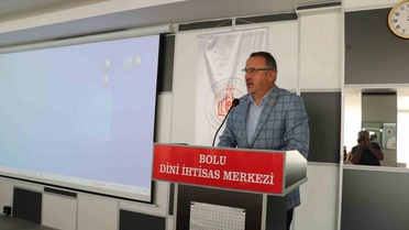 Bolu'da 90 hafız aday din görevlisi için Meslek Öncesi Eğitim Programı başladı