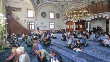 Erzurum'da Mevlid-i Nebi programında Dr. İsa Onay cemaatle buluştu
