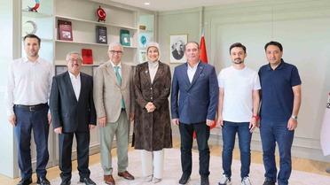 Melikgazi Şube Başkanı Mükremin Çepni, Kızılay Kayseri Şubesi'nin yeni başkanı oldu