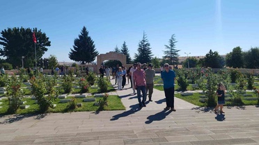 121 Okul Müdürü Dumlupınar'ın Tarihi Mekanlarını Gezdi