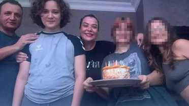 Okul katliamı davasında ilk duruşma! Anne ağladı, baba oğlunu suçladı