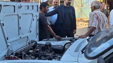 AK Partili Arınç, Selendi'de esnaf ve muhtarların sorunlarını yerinde dinledi