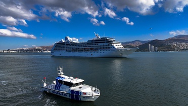 İzmir'de kruvaziyer turistlerinin güvenliği için deniz polisi 7/24 görevde