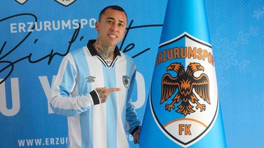 Süper Lig'e dönen Erzurumspor FK transferde 20'ye yakın imza attı