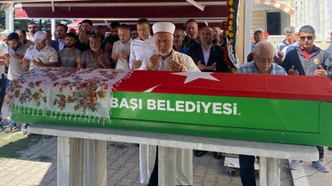 KKTC'deki gemi kazasında ölen Eskişehirli Elmas Demir gözyaşlarıyla uğurlandı