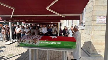 Girne'deki gemi kazasında ölen 5 çocuk annesi Eskişehir'de son yolculuğuna uğurlandı