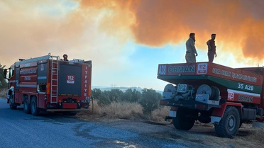Manisa Soma'da orman yangını kontrol altına alındı, otoyol ulaşıma açıldı