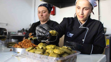 Amasya'nın tescilli baklalı dolması, bayram ve düğünlerin vazgeçilmezi oldu